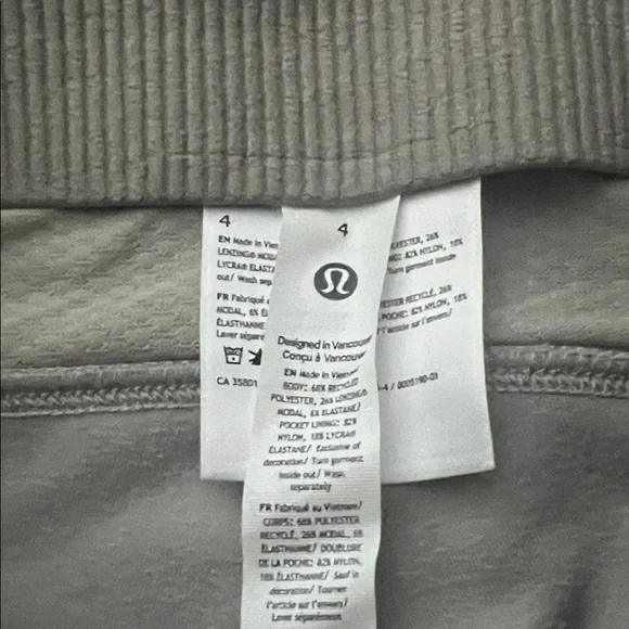 Lululemon Ribbed Flared Pant - Picture 3 of 4